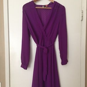 JOAN PARIS VINTAGE 70's Style Purple Dress - Airy